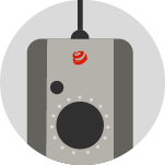 Ilustracja przedstawia mobilną stację ładowania z logo Energa Obrót S.A.